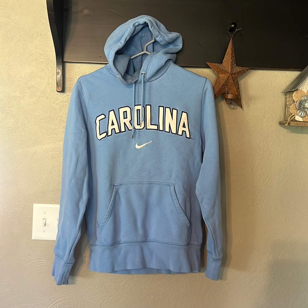 Nike Carolina hooded sweatshirt